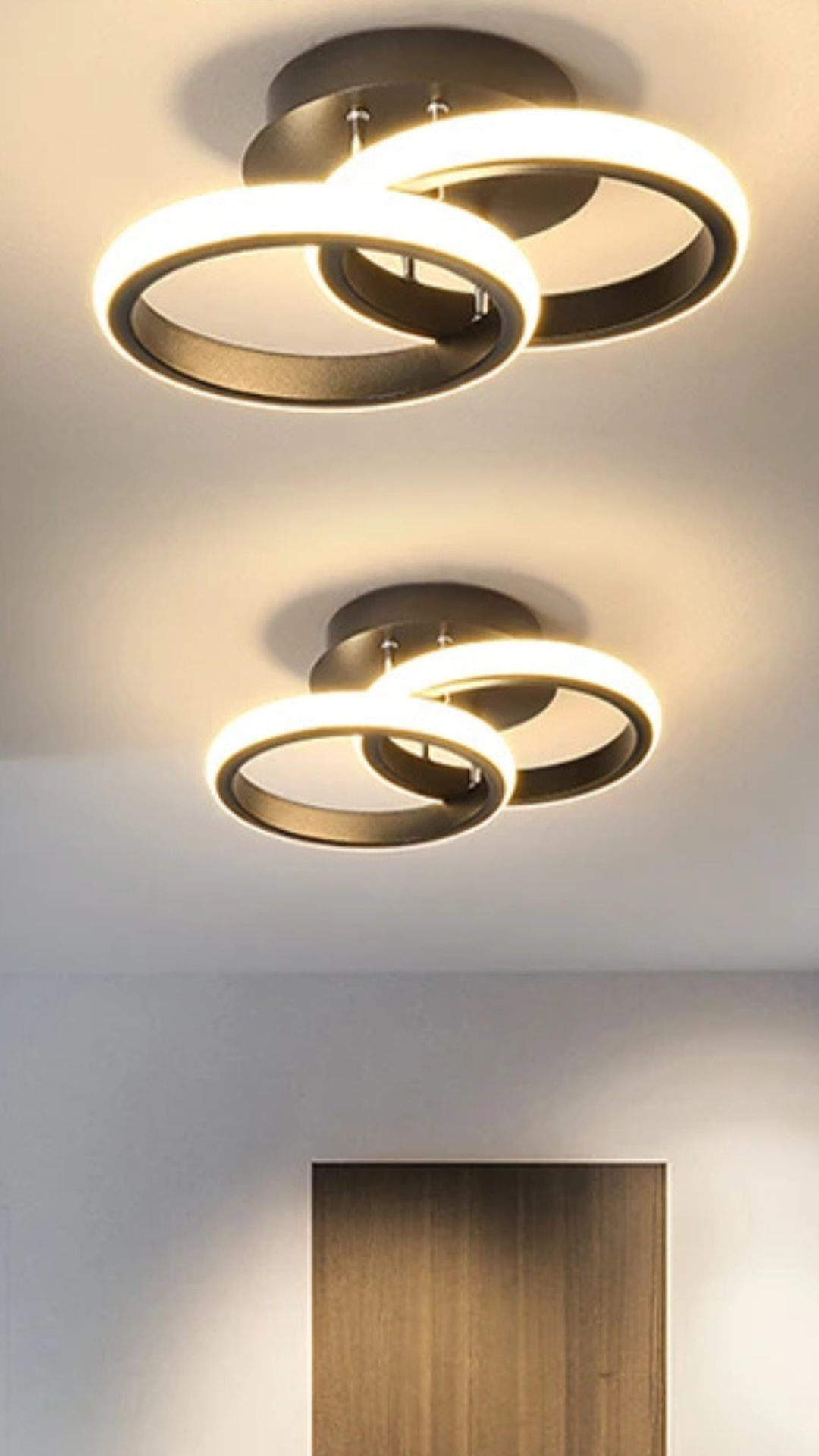 Lampe de plafond .