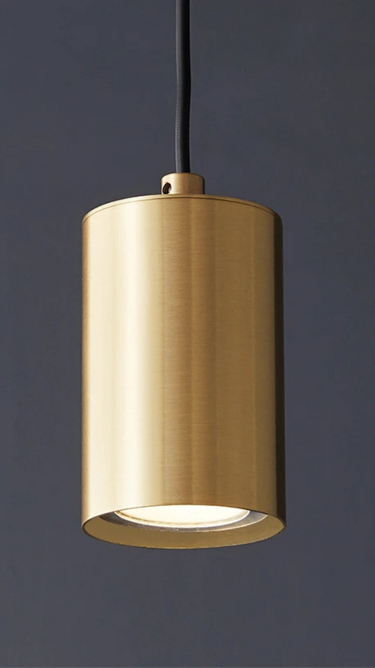 Lampe plafond suspendu .