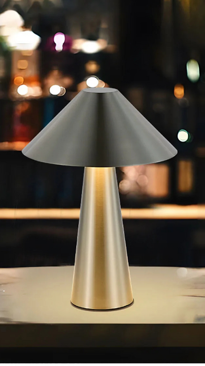 Lampe champignon tactile .