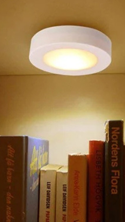 Lampe de plafond .