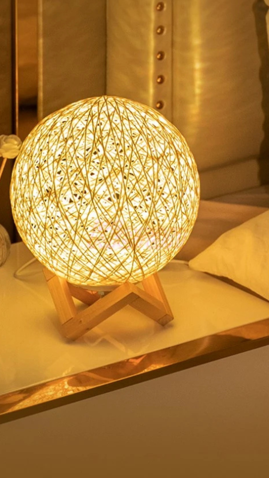 Lampe de chambre moderne .