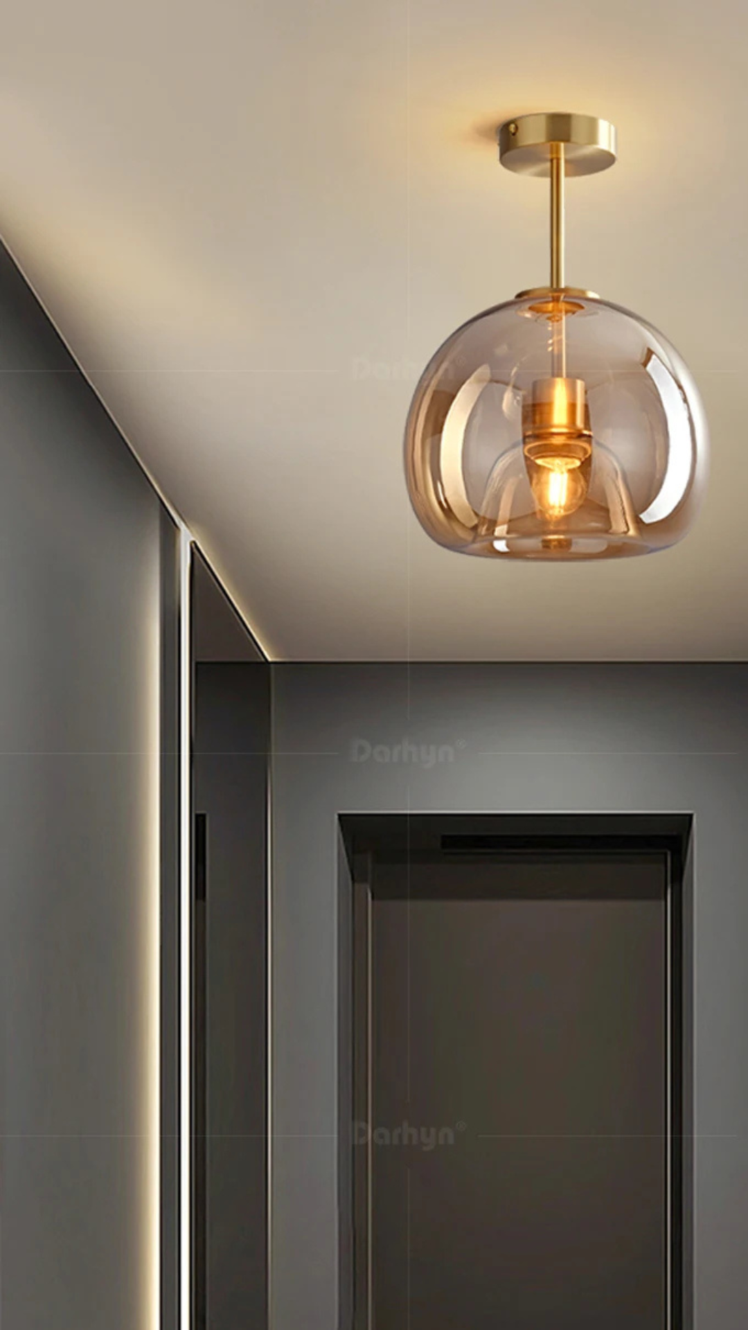 Lampe de salon plafond .