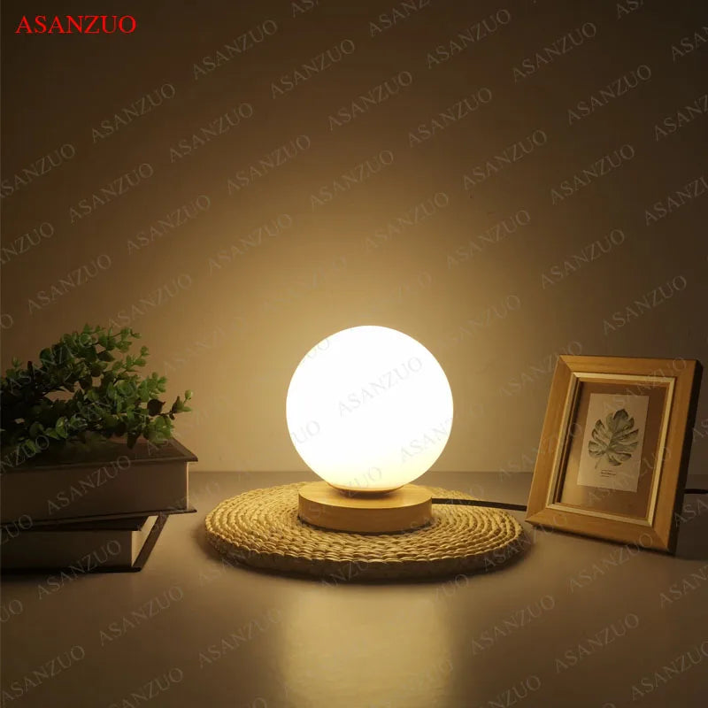 Lampe de table led .