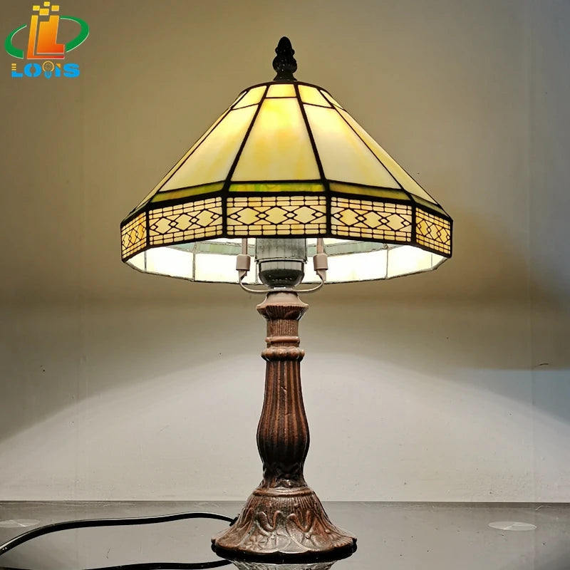 Lampe de table vintage .